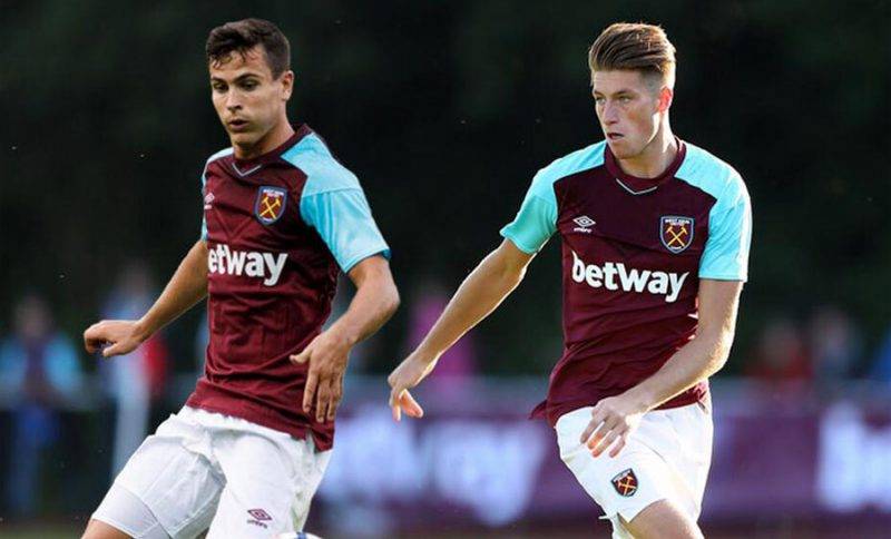 中超第四轮综述：上海双雄领跑积分榜 武汉、长春首获积分.